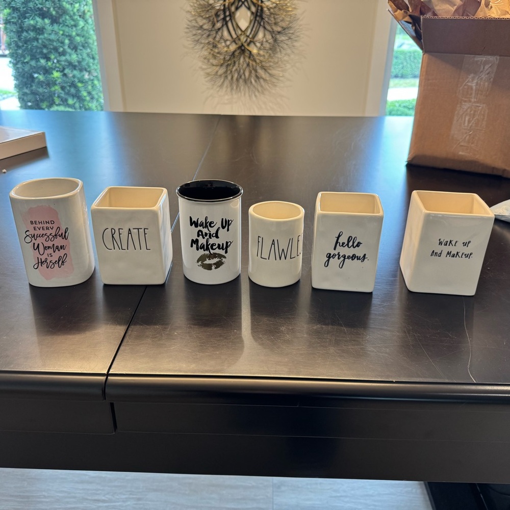 White Ceramic Holders